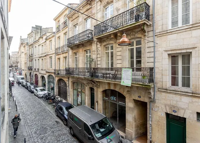 Bordeaux Bouquiere